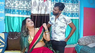 Pados ki bhabhi ko paise ka lalach deke chod diya