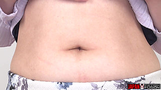 Navel Adventure & Cleaning - Yuzu Nishikawa