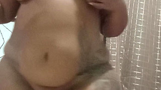 BBW Wiggling Big Ass