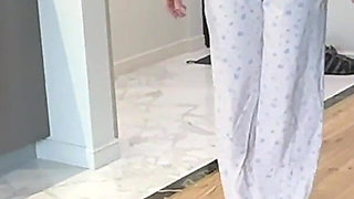 I Found Porn on My Friend's Phone. I Showed Her How to Do It