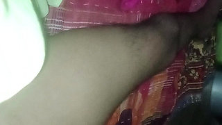 Desi bhabhi ka MMS video viral
