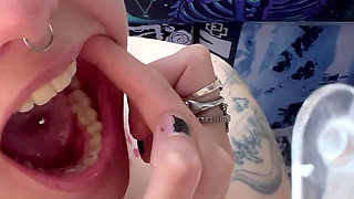 No Makeup Goth Girl Mouth Tour with Hand Mirror