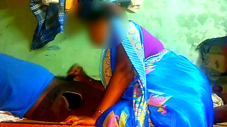 Indian Housewife Aunty Blowjop