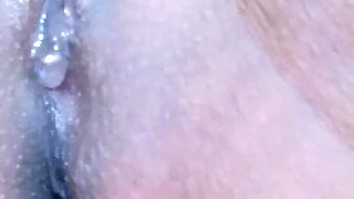 Hot Hanna Fucking Herself with Cucumber