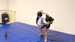 Kourtneyinked Wrestles Pathetic Guy