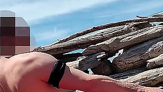 253 - Fingering Wet Pussy on Beach and Gets Caught and Interrupted by Watcher - Misscreamy