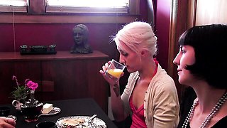 Sadie and Bianca's strapon scene