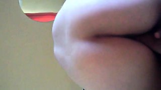 Kucak Dansi: Turkish MILF's Amateur Tape