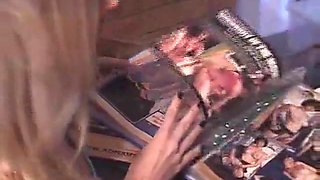 Komm Mit Mir Ich Weib, Wies Geht