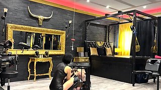 Jolie Berrie - Extreme Escape Game - CBT and Muddy Feet