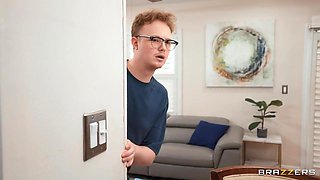 Kailani Kai & Jadynn Stone – Super Happy Atomic Wedgie Time! - Threesome