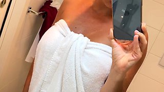 Webcam milf with breast milk live hardcore masturbate