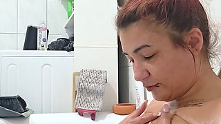 Erotic Oil Show