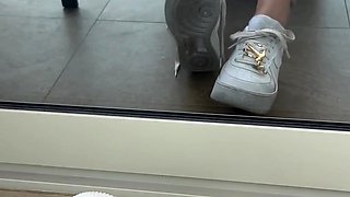 Linsey Dawn solo foot fetish