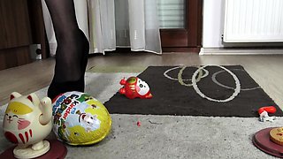 kirstin nylon legs and heels crushing