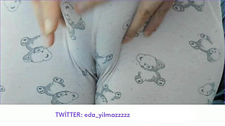 Cameltoe- Masturbation in Pajamas- Puffed Pussy- Turkish Porn