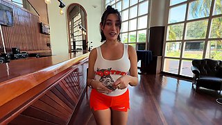 ❌ RISKY PROPOSITION ❌ Innocent HOOTERS waitress takes