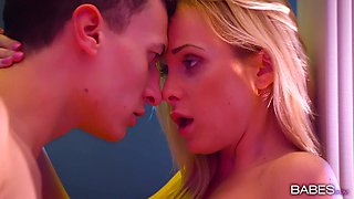 Amoral Vinna Reed mind-blowing adult scene