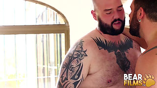 BEARFILMS - Justin West hammered by juicy bear Adam Jones
