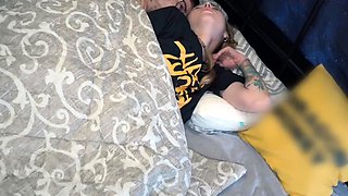 Stepdaughter Shares Bed With Stepdad And Gets Ass Fucked