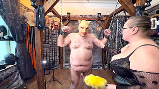 Part 2:- Satana's piggy is back in town for some play time with Domina Satana!