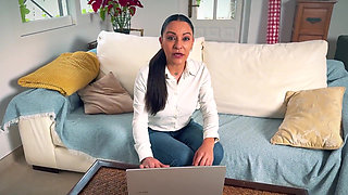 Lola Lu on Curious Step Mum Finds Bondage Pics on Her Dominant Step Son's Laptop HD