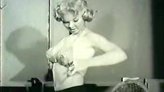 I Get Naked so You Can See Me