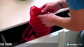 Victoria Vale Catches a Panty Sniffer - Victoria Vale and Parker Sims - Scoreland