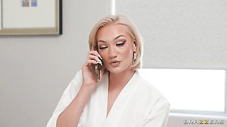 Beautiful busty lady in stockings Sarah Arabic jumps on a big cock