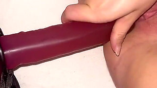 Get Deep Inside Me with That 9 Inch