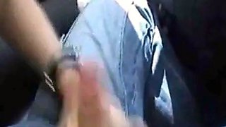 Amateur German Blowjob im Auto