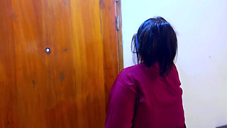 Big Ass Beautiful Arabian Hot Stepmom Stuck Under Bed When She Was Clean Sex Room Before Start Fuck