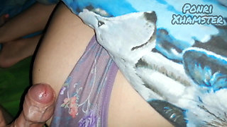 I Secretly Ejaculated on My Stepsister's Ass!