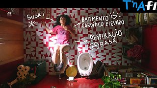 Debora Falabella Bootie, Milk cans Gig in Depois A Louca Sou Eu