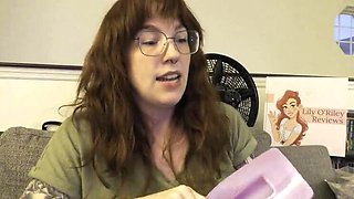 Redhead MILF Lily O'riley Tries Mystic Sybian and Squirts in 4K