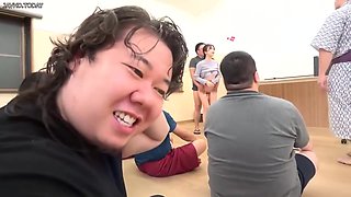 English Subtitle A Day-long Interview With The Only Woman In A Sumo Stable