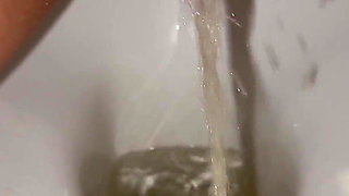 A Sexy Girl Peeing in the Morning! Showing off My Panties with Soiled Pads!
