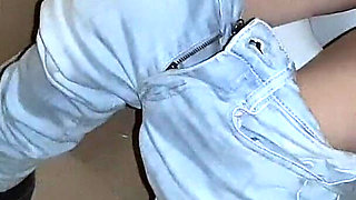 I Heard Moans From the Toilet and Spied on My Stepsister