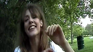 Amateur Handjob in the Park