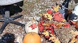 Nurse Vicki Is Sweating in the Garden