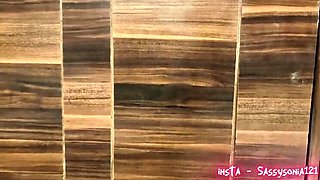 Hot Indian Stepmom Teases Cock For Fast Cum Fountain - Sassysonia