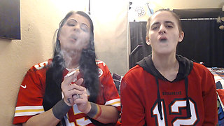 Smoking out my lesbian gf