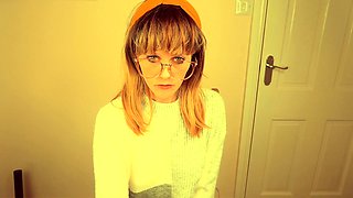 blonde teen pregnant girl has her pussy masturbated