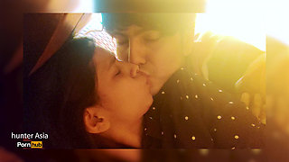 A Strange Traveling Girl Seduces Me on the Bus, and I Ended up Fucking Her in the Hotel Room