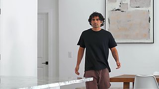 Smart house system works in HOT teen stepsister her favor