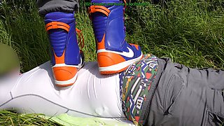 Punch, trampling, hand stomping