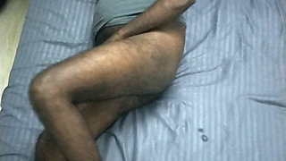 Aunty Doing Missionary and Sperm Out