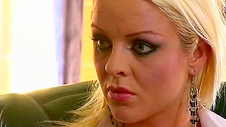 Omg! Busty Blonde Milf Gets Intense Deepthroat From Big Cock - What Women Really Want