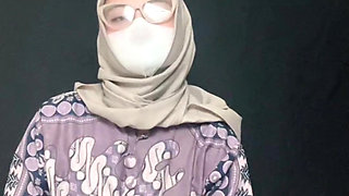 My Teacher Goes Back To School Masturbating Squirt