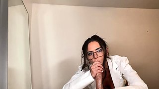 Blonde tight pussy babe solo toy fun in glamour masturbation